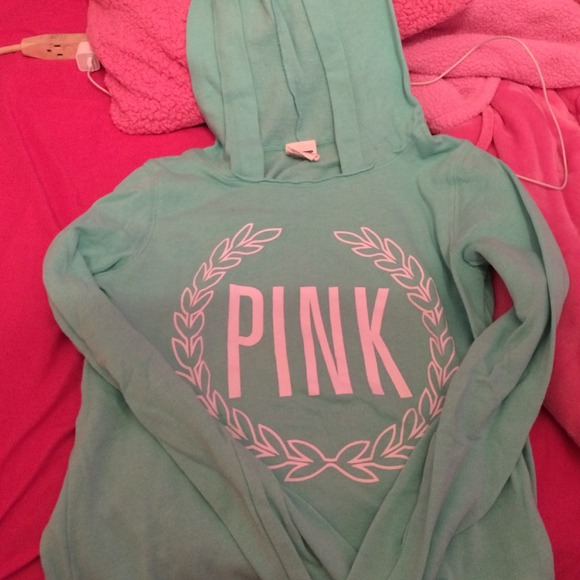 PINK VS