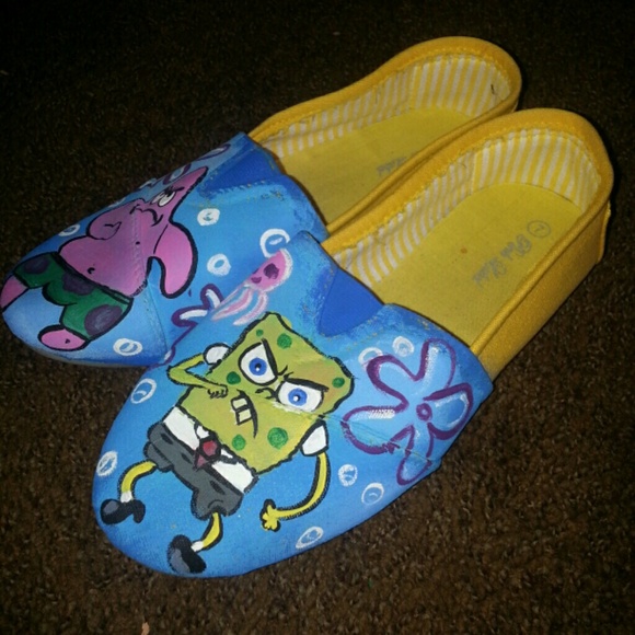 CUSTOM PAINTED Sponge Bob TOMS - Picture 1 of 4