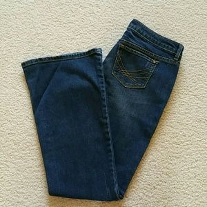 Simply Vera Wang flare 6petite