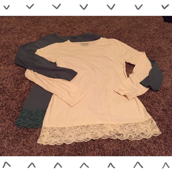 •Downeast Basics - 2 Lace Shirts•