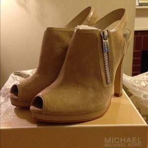 Michael Kors Heels 2