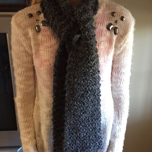 Fluffy Grey hand knitted scarf😍