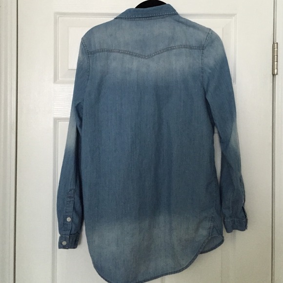 Chambray button up - Picture 3 of 3