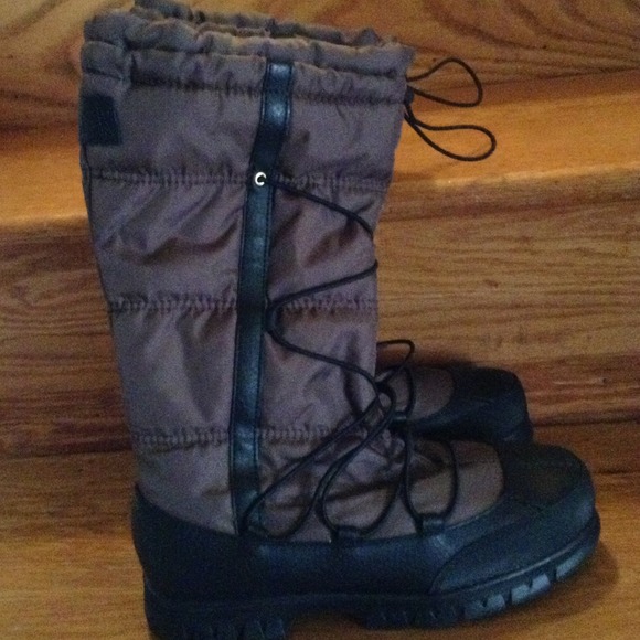 Ralph Lauren snow boots