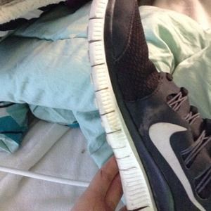 Nike free runs