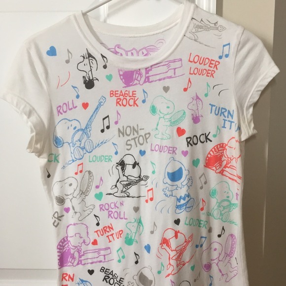 Set of two Snoopy Tshirts.