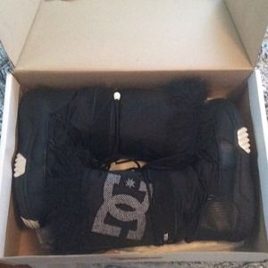 DC snow boots/snowboarding boots in box