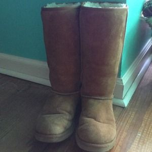Fleece uggs!