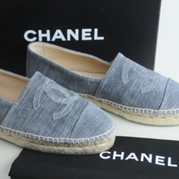 SOLD Chanel gray espadrilles flats - Picture 1 of 4