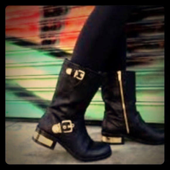 Vince Camuto "Winchell" Black Boots