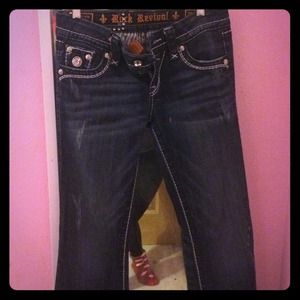 Rock revivals size 26