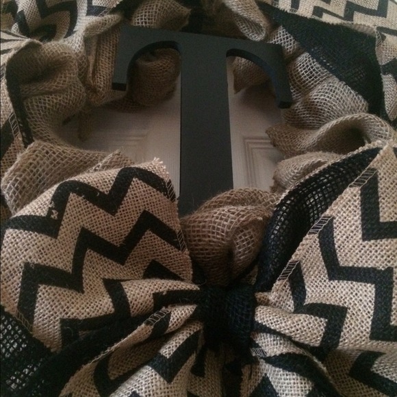 Burlap chevron initial bow wreath!! - Picture 3 of 4