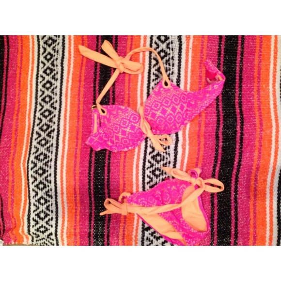 Bathing suit