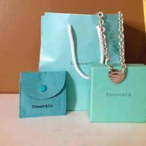 Return To Tiffany & Co necklace AUTHENTIC