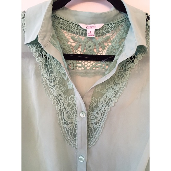 Mint Green Blouse with Lace - Picture 2 of 4
