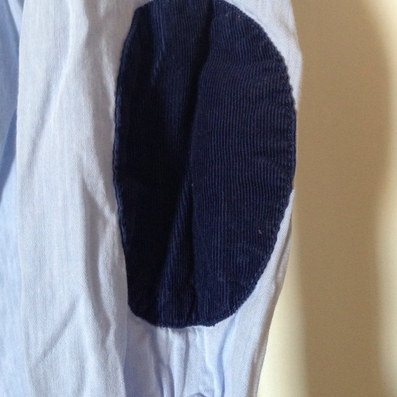 elbow patch button-up - Picture 2 of 4