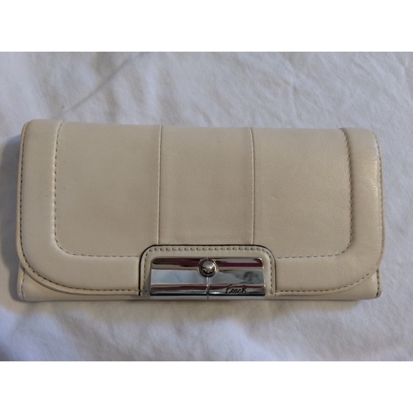 Coach Kristin Slim Leather Wallet (Parchment)
