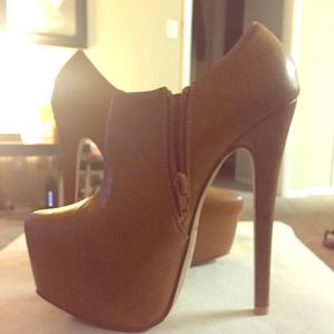 High Heeled Camel Booties