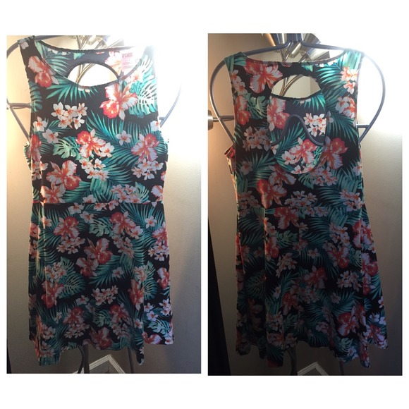 Victoria Secret floral dress!