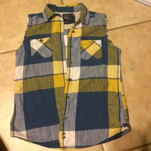 ✨AEO cut off shirt