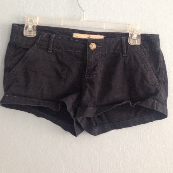 DARK BLUE HOLLISTER SHORTS NWOT