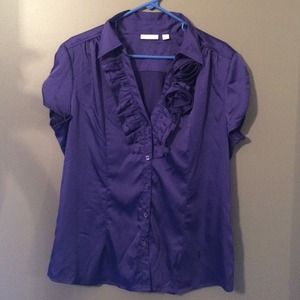 🌼precious purple top by New York & company sold