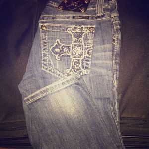 Miss Me skinny jeans size 28