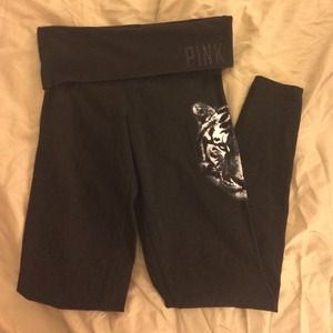 🎉PRICE DROP🎉VS PINK Yoga Leggings