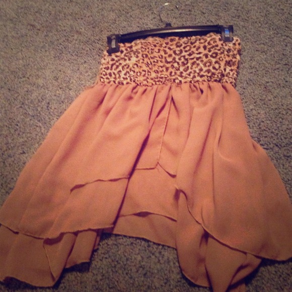 Strapless cheetah print top