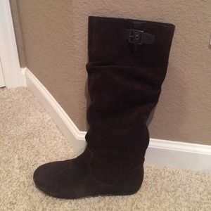 Gianni Bini brown boots size 6! perfect condition