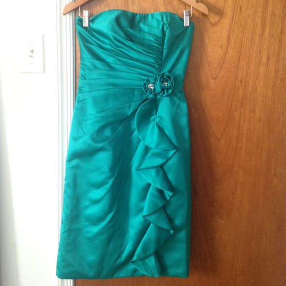 Green Strapless Dress