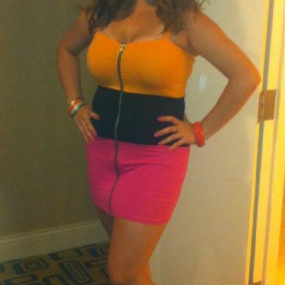 Colorful H&m zip front dress! - Picture 2 of 3