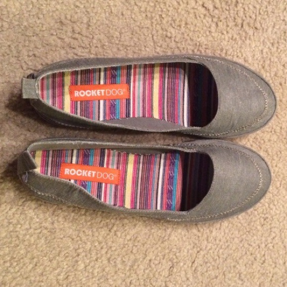 Size 9 Authentic Rocket Dog Slip-ons