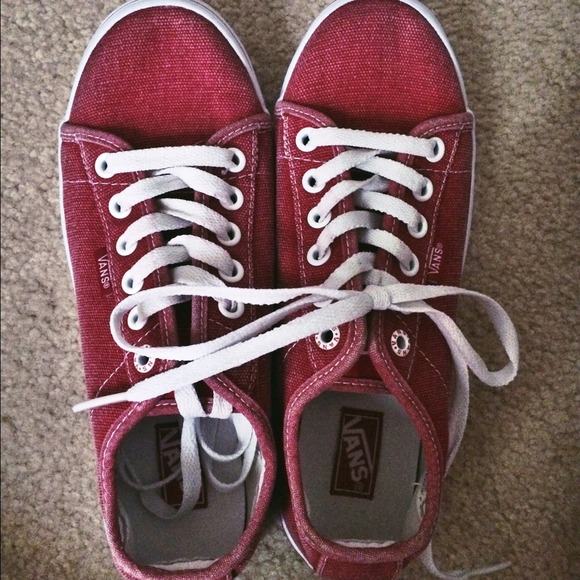RED VANS🌹