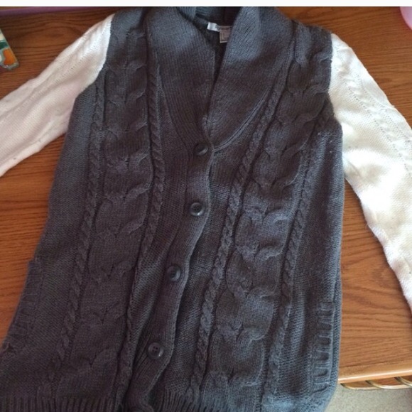 Cardigan - Picture 3 of 3