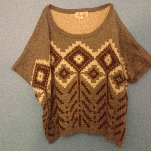 Gray F21 sweater/shirt