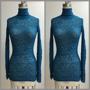Lace Turtle Neck Top