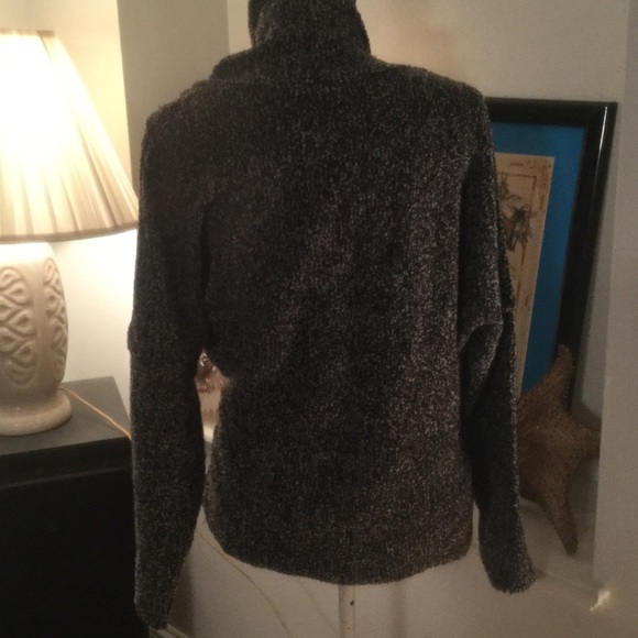 Like new boucle lightweight jacket - Picture 4 of 4