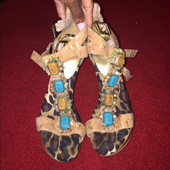Sandals - Picture 2 of 3