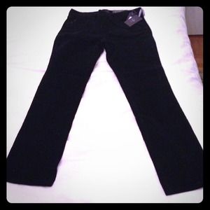 Sale! NYDJ Black corduroy leggings