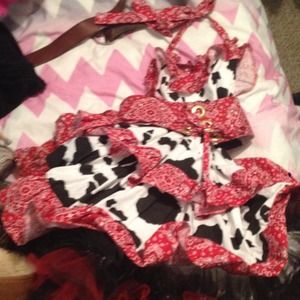 Cute cowgirl dress I wore one time for a pageant !