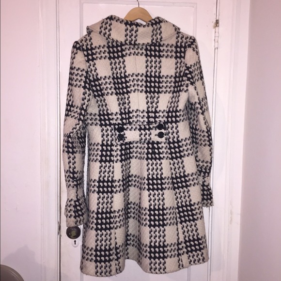 Peacoat - Picture 2 of 3