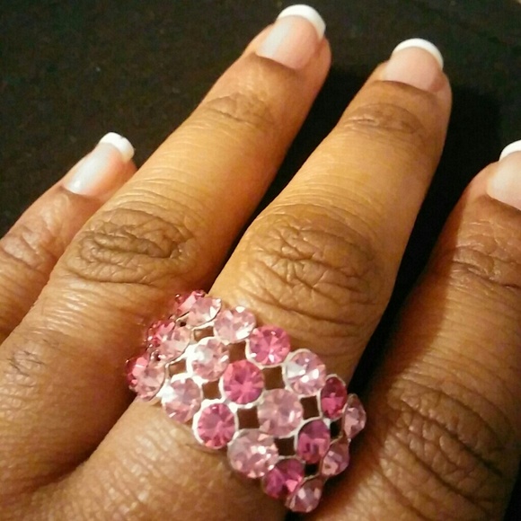 Beautiful Multicolored Ring NWOT - Picture 3 of 3