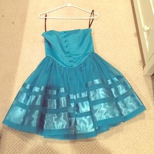 used blue betsey johnson dress