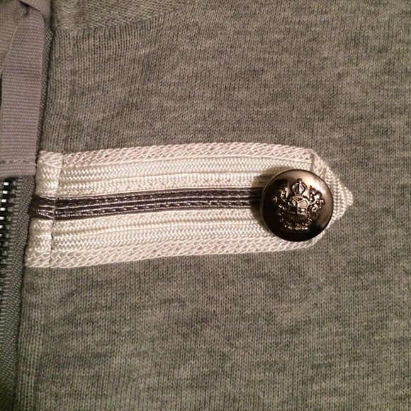 Grey Jacket - Picture 4 of 4