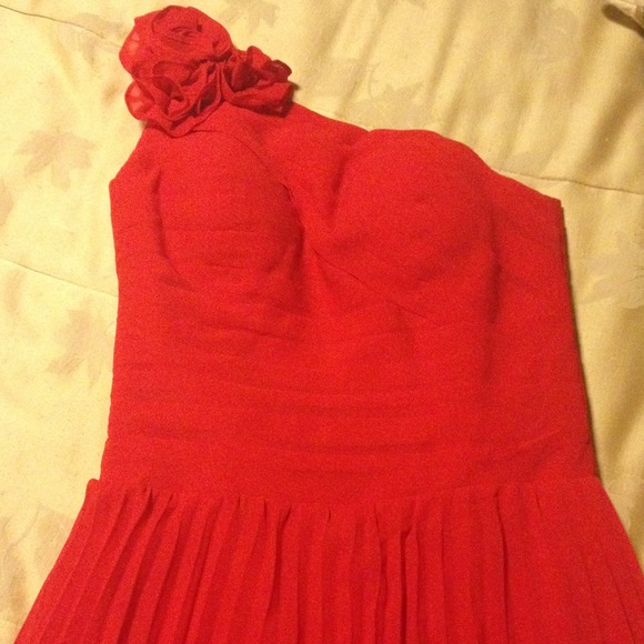 Beautiful long red evening gown