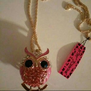 🚫Sold🚫 PINK RHINESTONE BETSEY JOHNSON NECKLACE