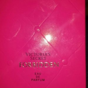 VS Forbidden Perfume
