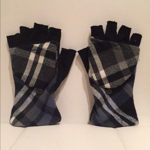 Plaid Fingerless Gloves