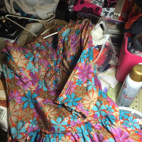 Flowery tunic, quarters sleeves - Picture 4 of 4